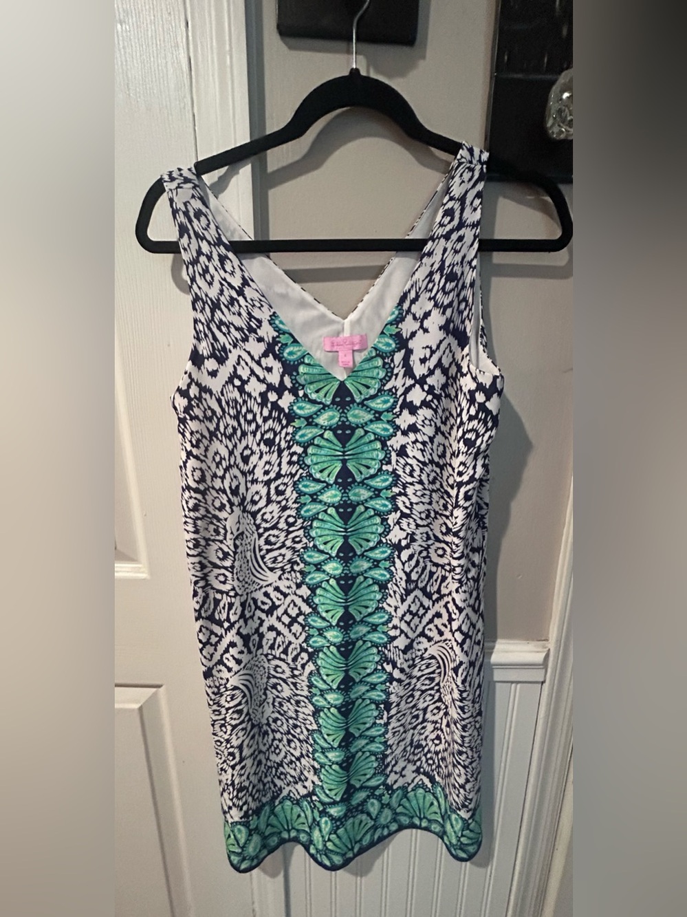 Lilly Pulitzer Florin Sleeveless
V-neck Dress